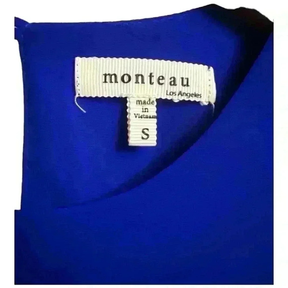 Monteau silk, layered tank blouse size small. - Picture 3 of 4